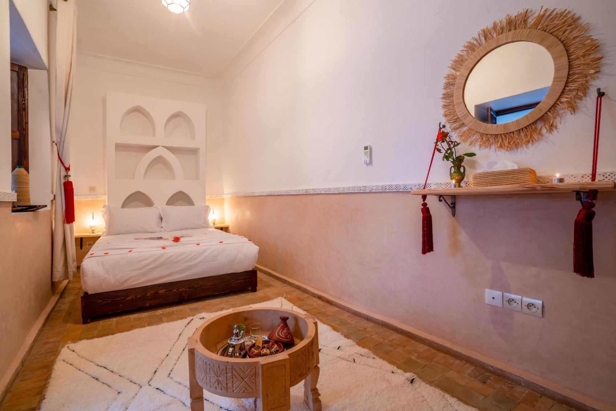 Riad Boutouil & Spa Hotel Marrakesh Bagian luar foto